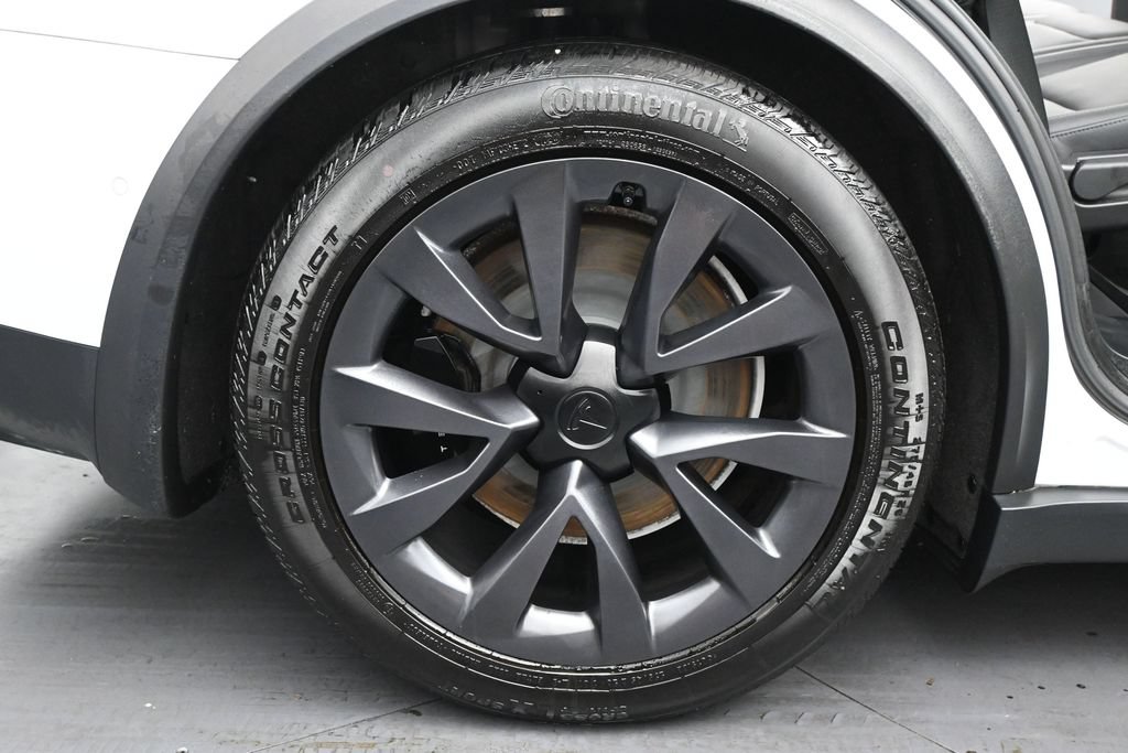 Used 2023 Tesla Model X AWD/4WD image 12