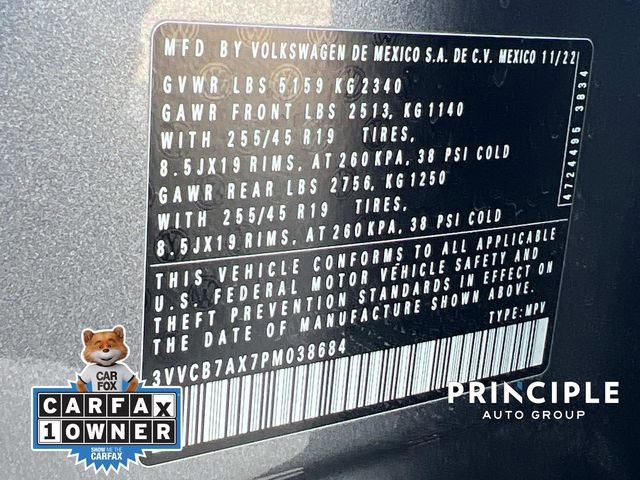 Certified 2023 Volkswagen Tiguan SE R-Line FWD image 35