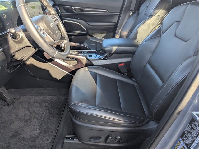 Used 2024 Kia Telluride S w/ S Sunroof Package image 15
