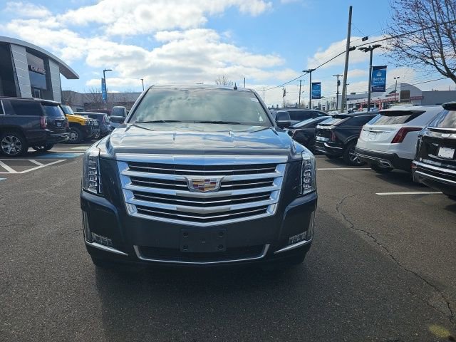 Used 2019 Cadillac Escalade ESV Platinum image 2