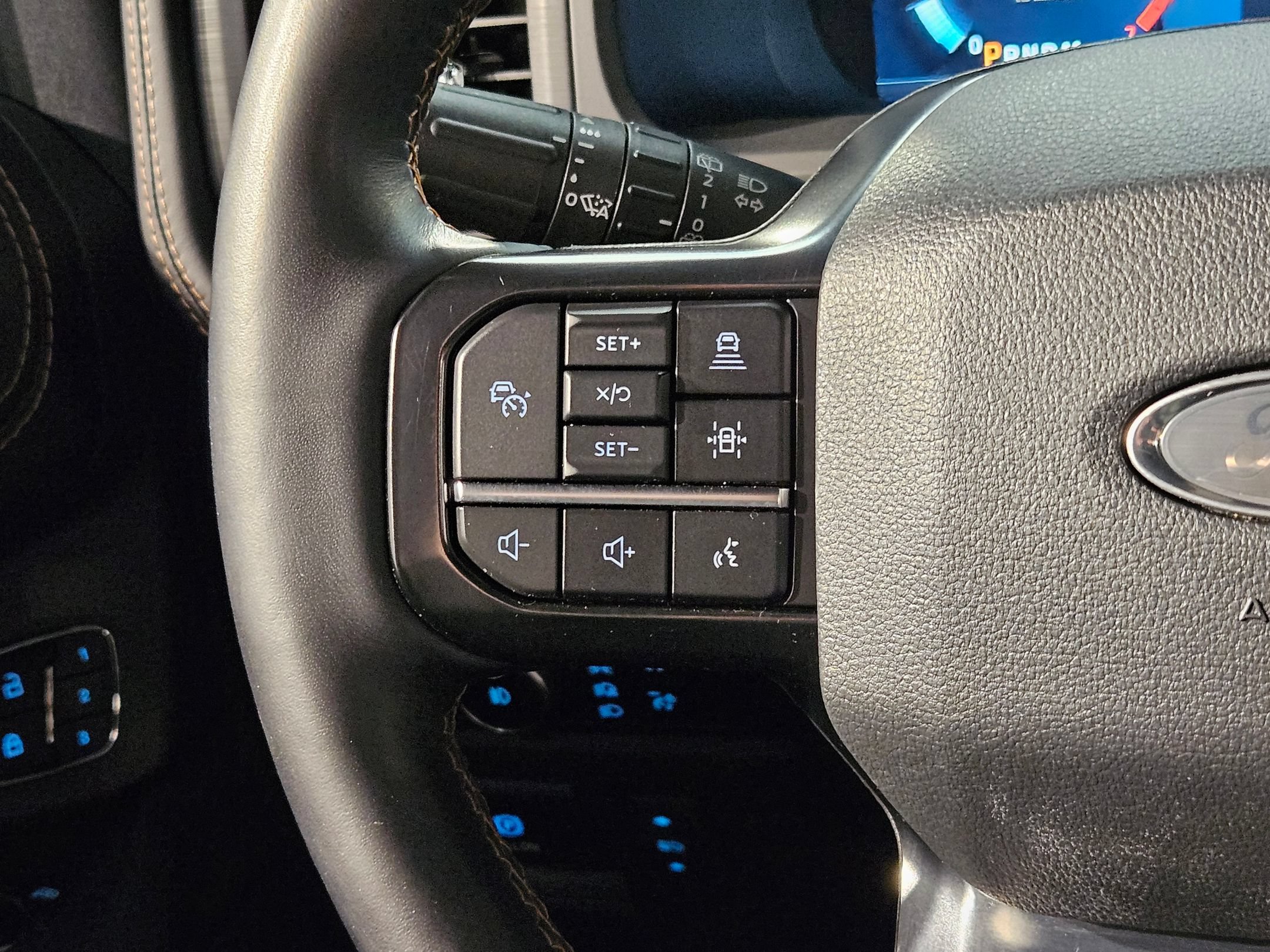 Used 2023 Ford Expedition Max Platinum AWD/4WD image 28