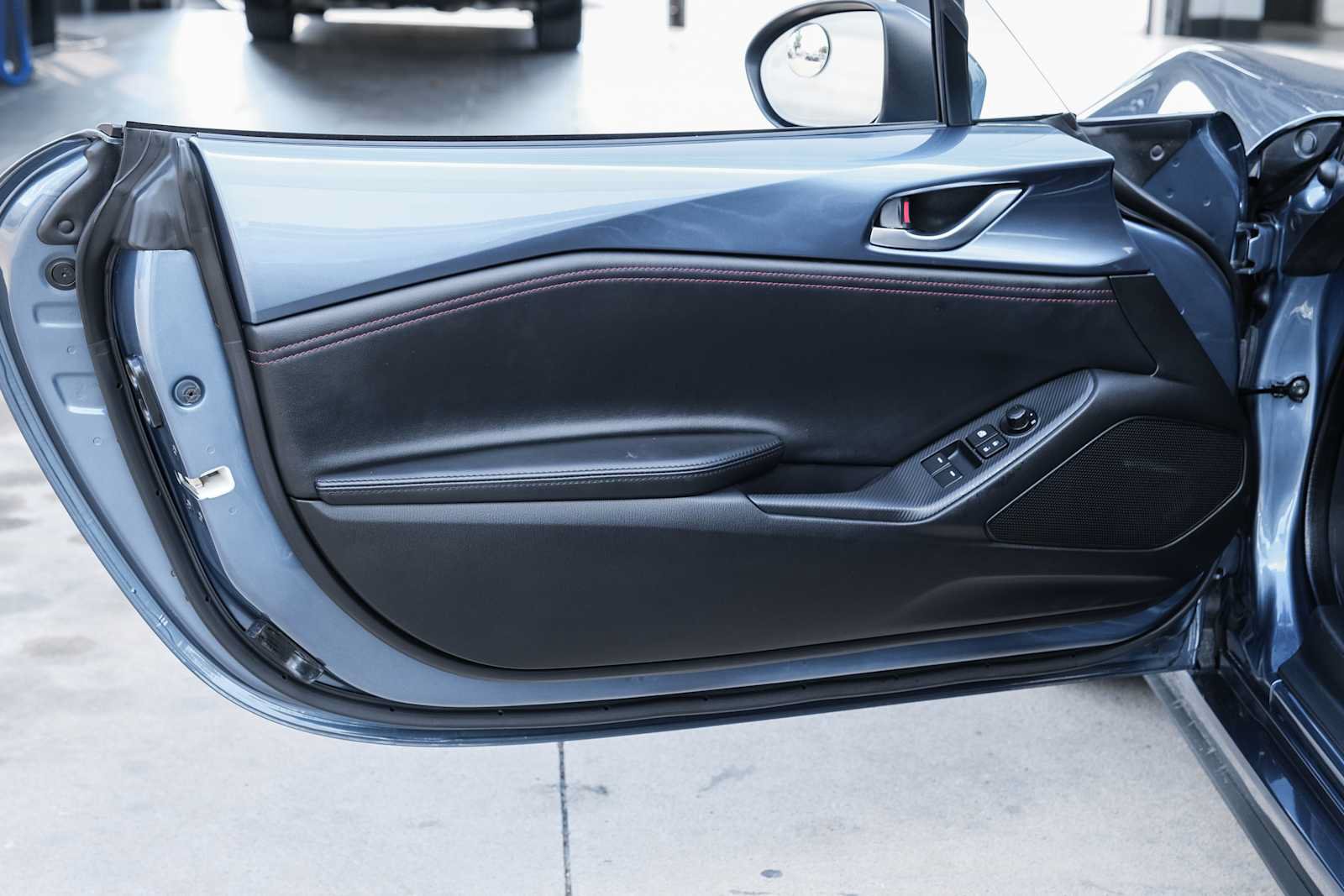 Used 2016 MAZDA MX-5 Miata Grand Touring RWD image 30