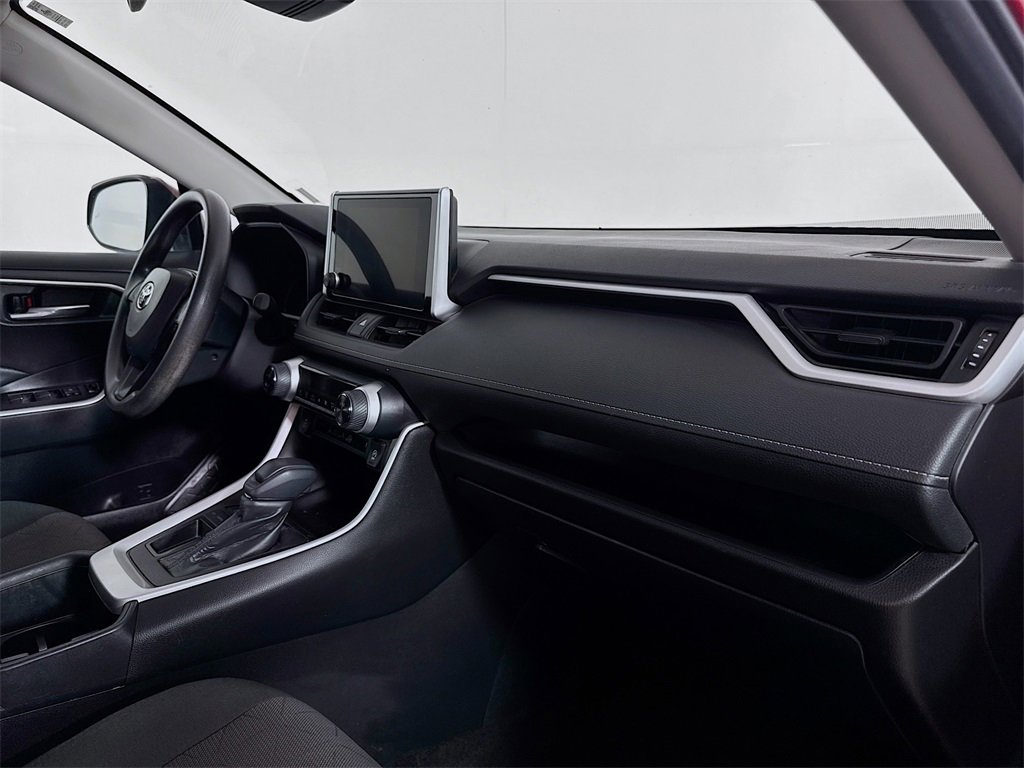 Certified 2023 Toyota RAV4 XLE image 28
