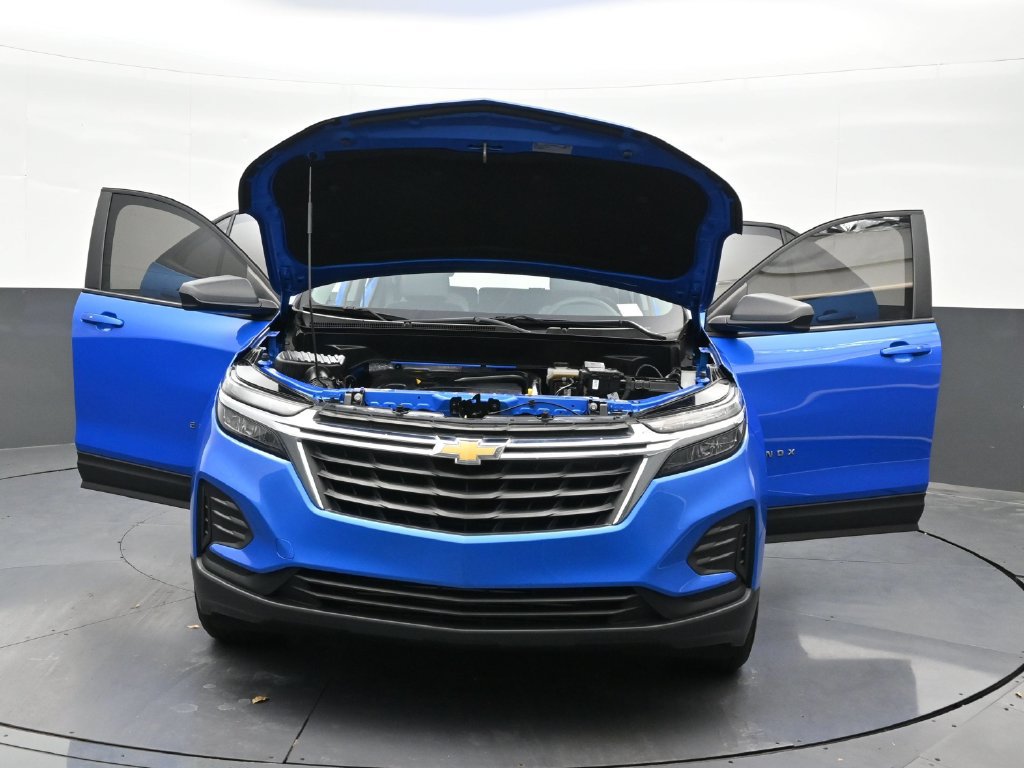 Used 2024 Chevrolet Equinox LS FWD image 38