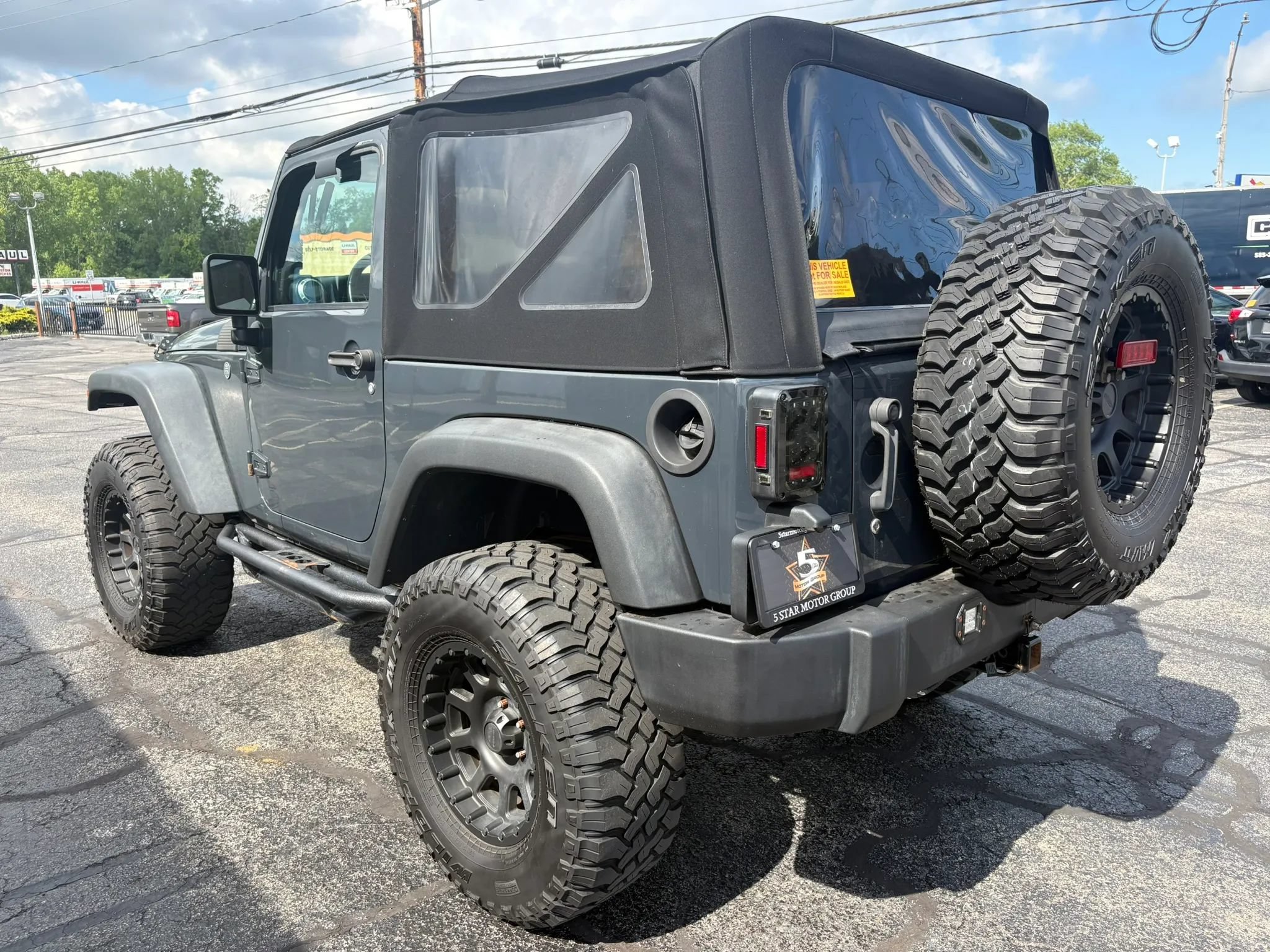 Used 2017 Jeep Wrangler Rubicon AWD/4WD image 7