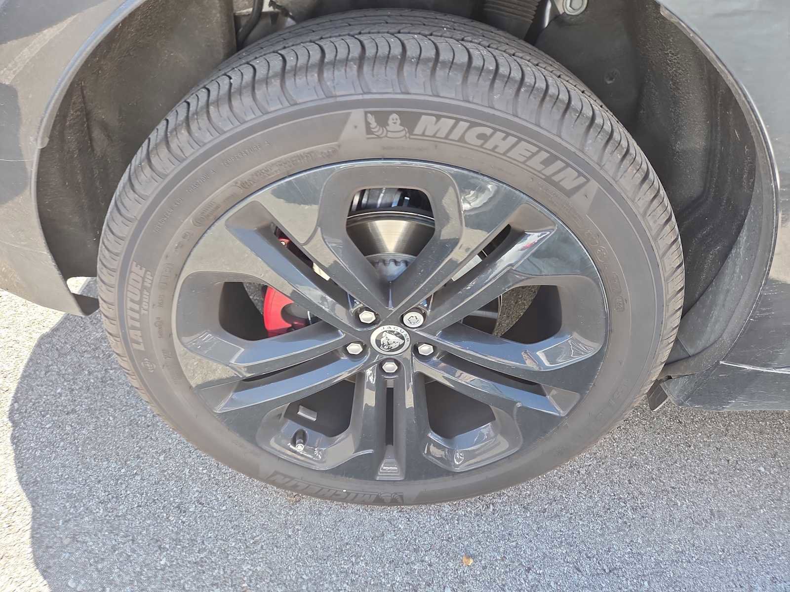 Used 2026 Jaguar F-PACE R-Dynamic S image 10