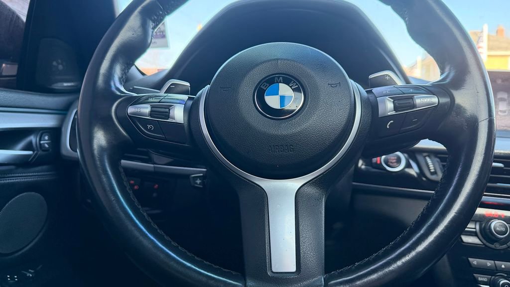 Used 2018 BMW X6 sDrive35i w/ M Sport Package image 13