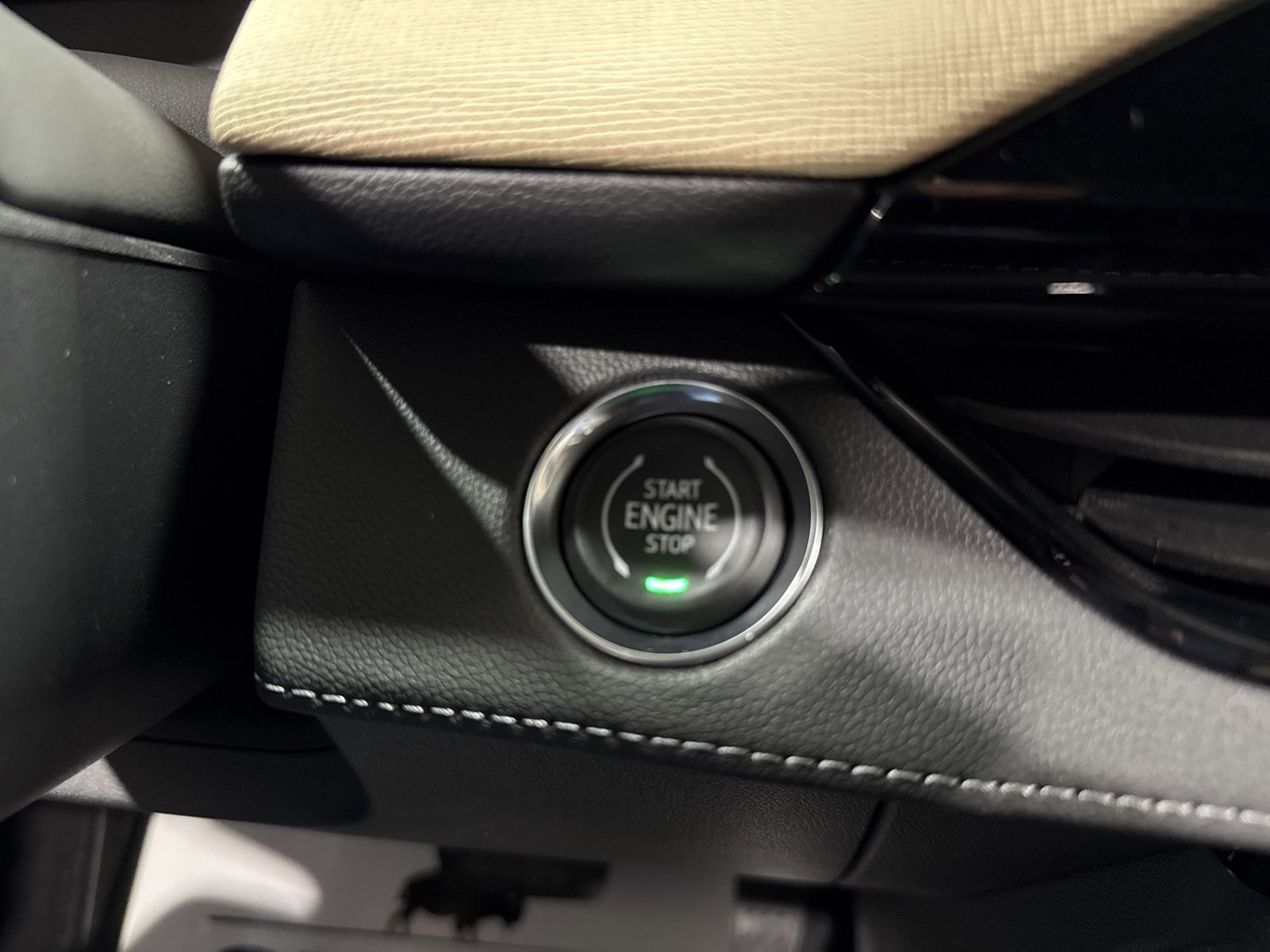 New 2026 Buick Enclave Preferred w/ Power Package image 27