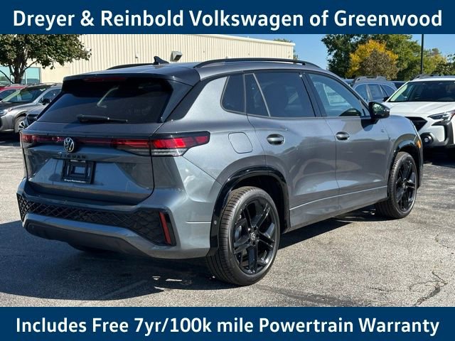 New 2025 Volkswagen Tiguan SE R-Line image 7