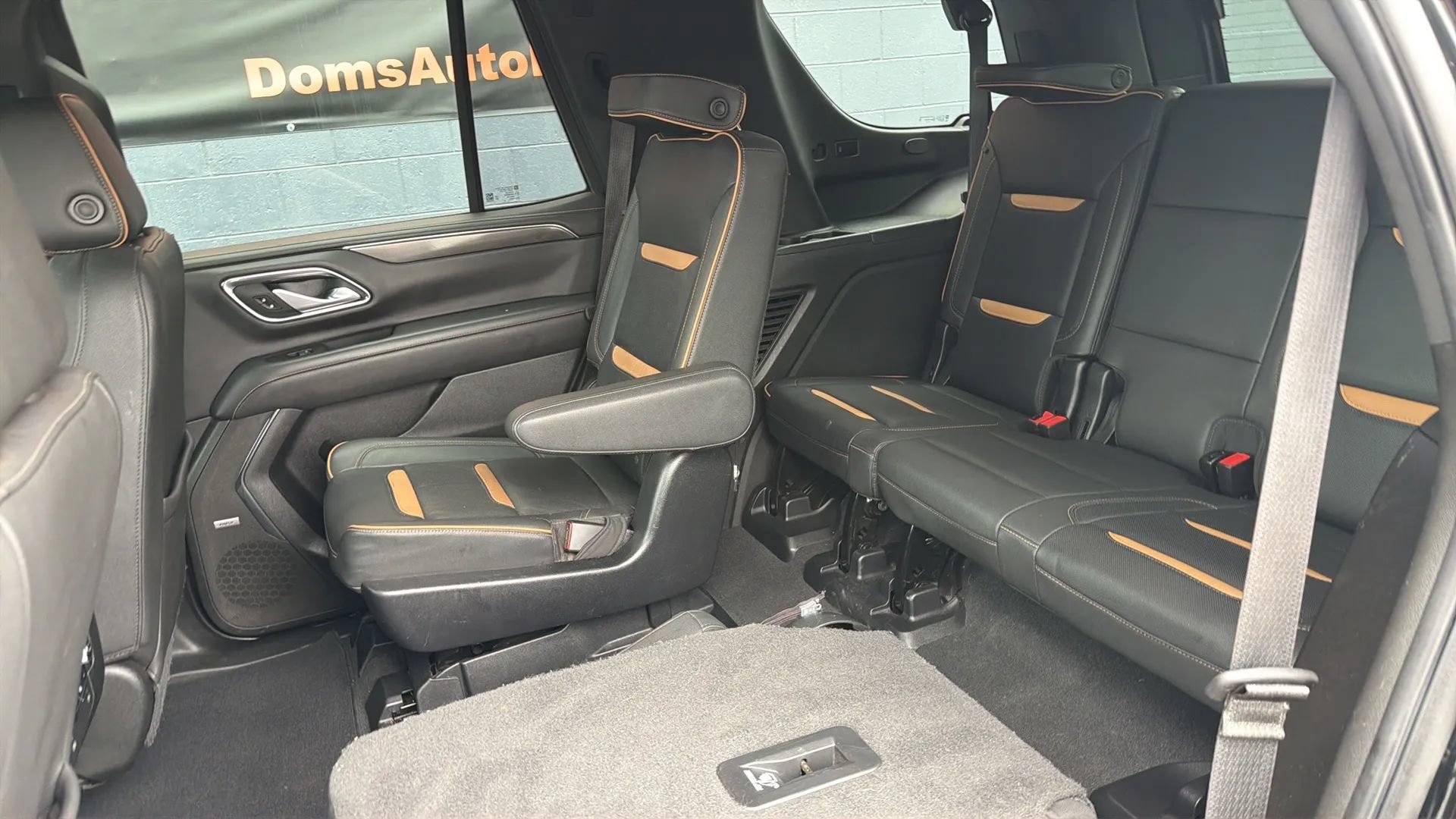 Used 2022 GMC Yukon AT4 AWD/4WD image 18