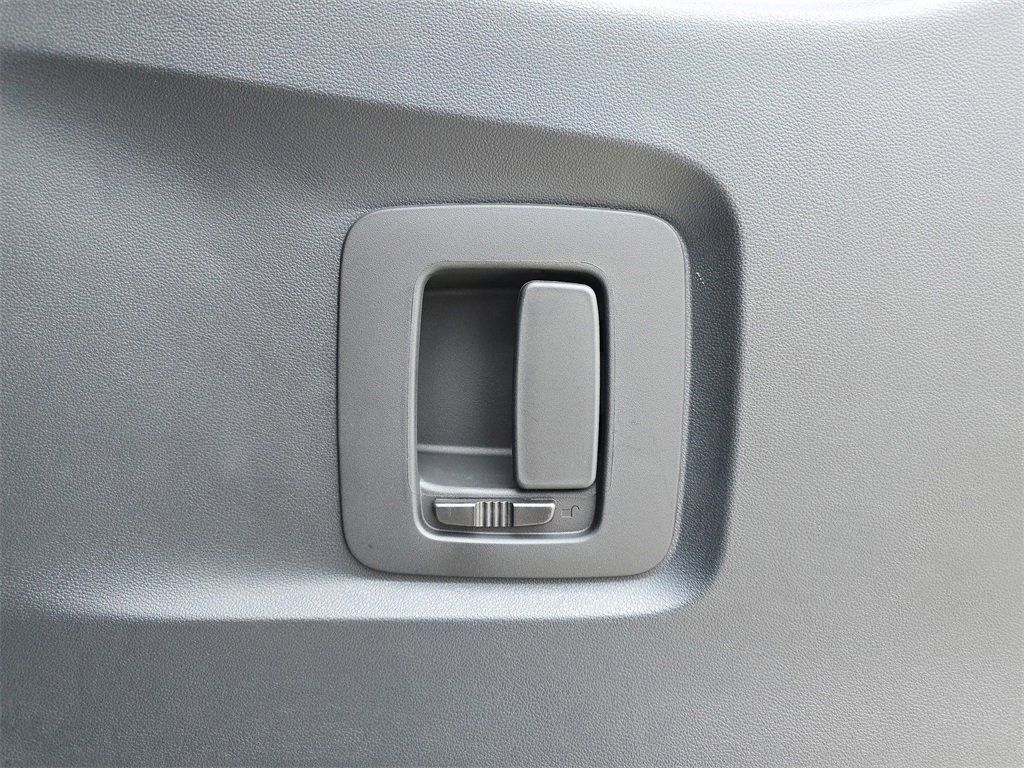 Used 2023 Mercedes-Benz Sprinter 2500 image 18