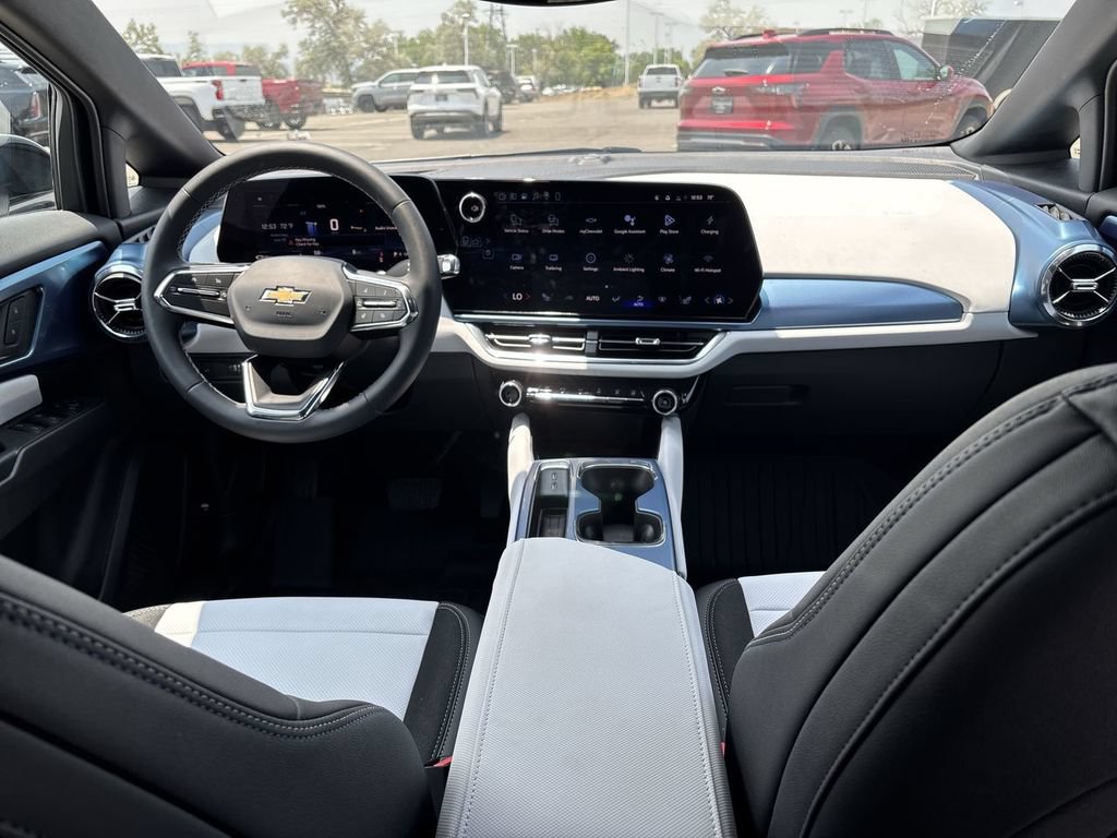 New 2026 Chevrolet Equinox EV LT AWD/4WD image 20