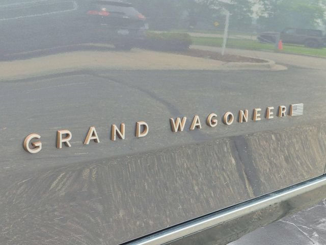 Certified 2024 Jeep Grand Wagoneer L Series III AWD/4WD image 9