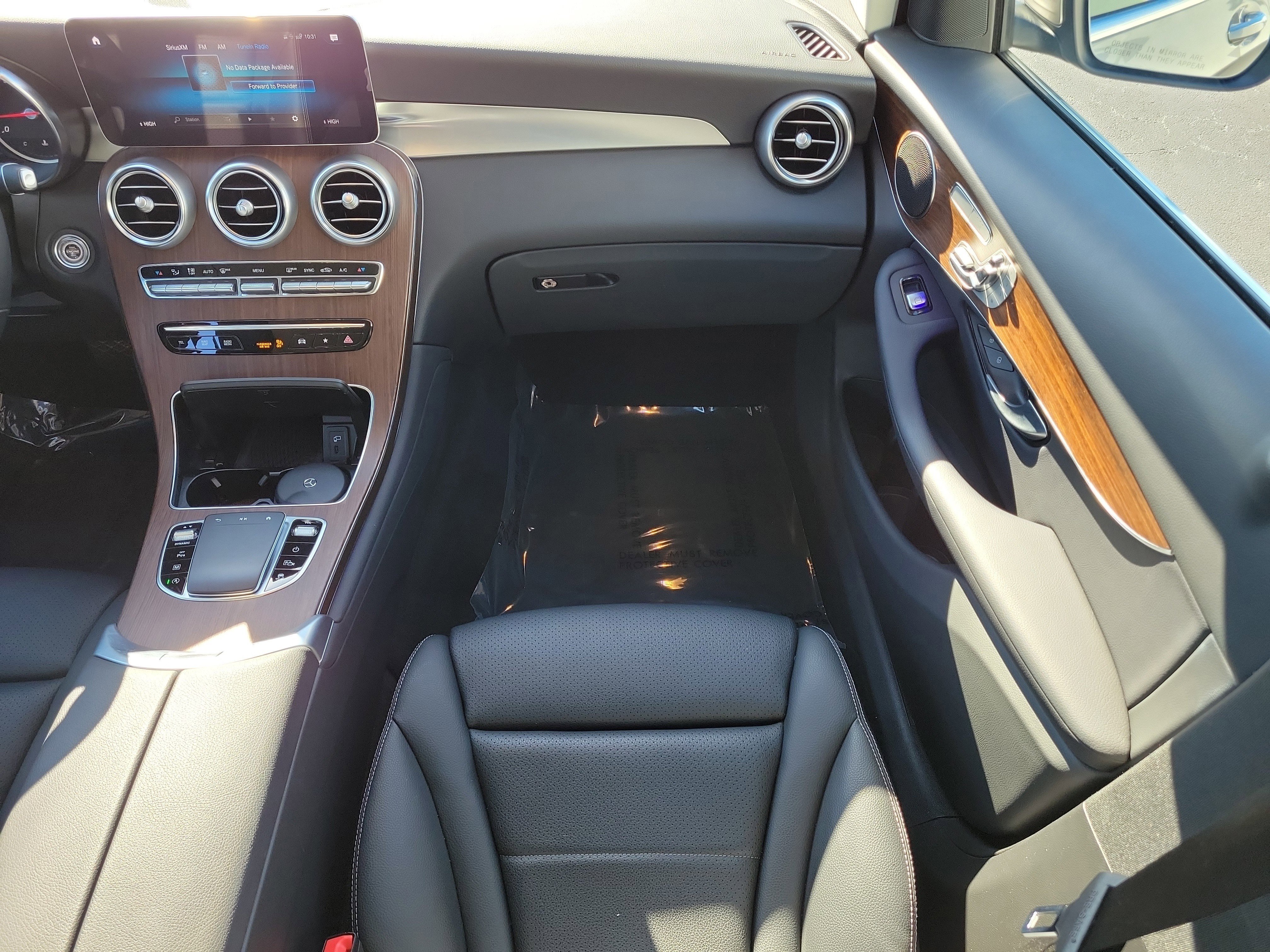 Used 2022 Mercedes-Benz GLC 300 4MATIC image 16