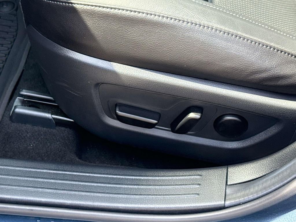 Certified 2025 MAZDA CX-50 2.5 Hybrid w/ Weather Package image 26