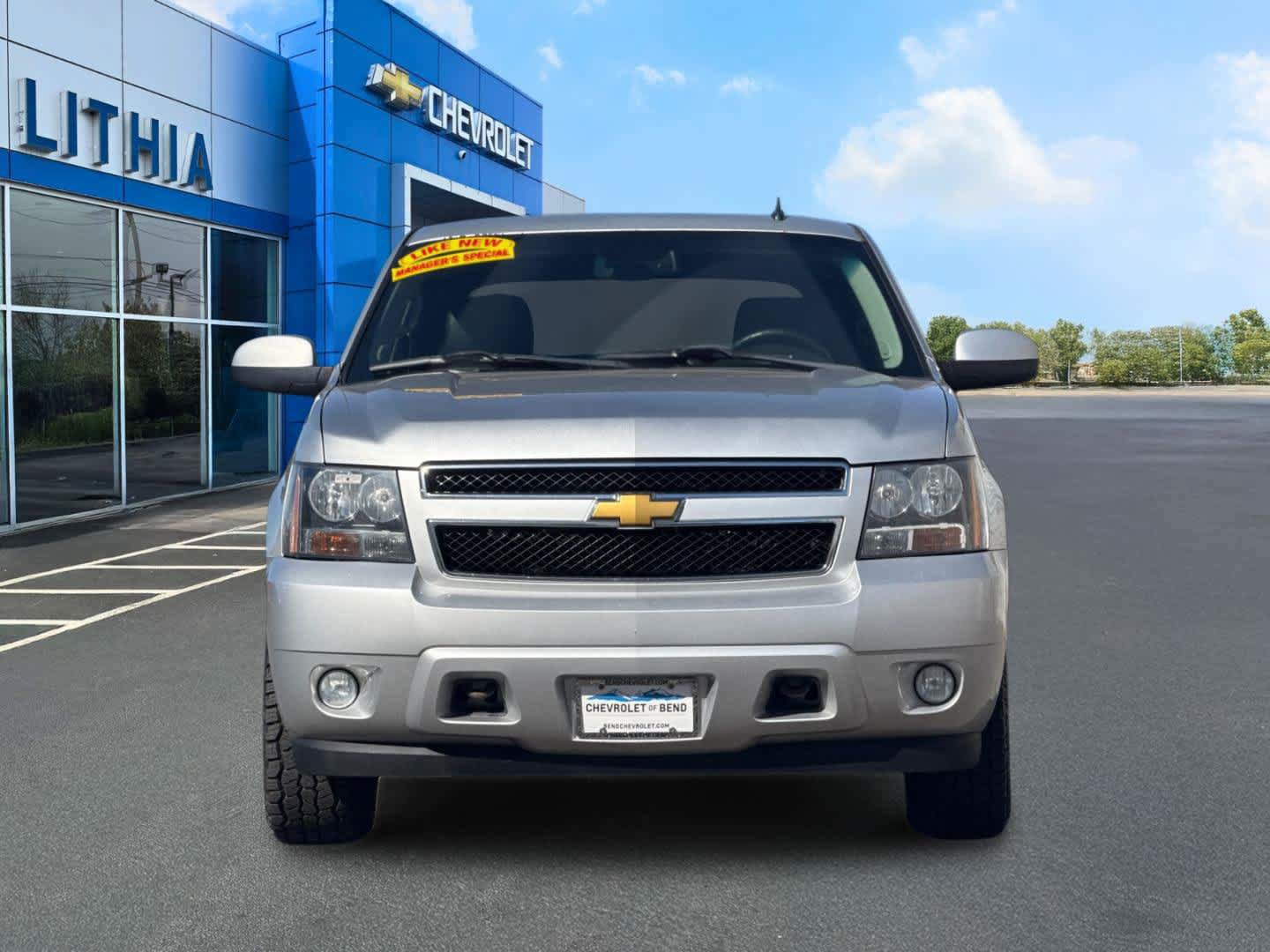 Used 2012 Chevrolet Avalanche LT AWD/4WD image 10