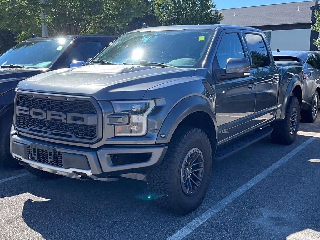 Used 2019 Ford F150 Raptor w/ Equipment Group 802A Luxury AWD/4WD image 3