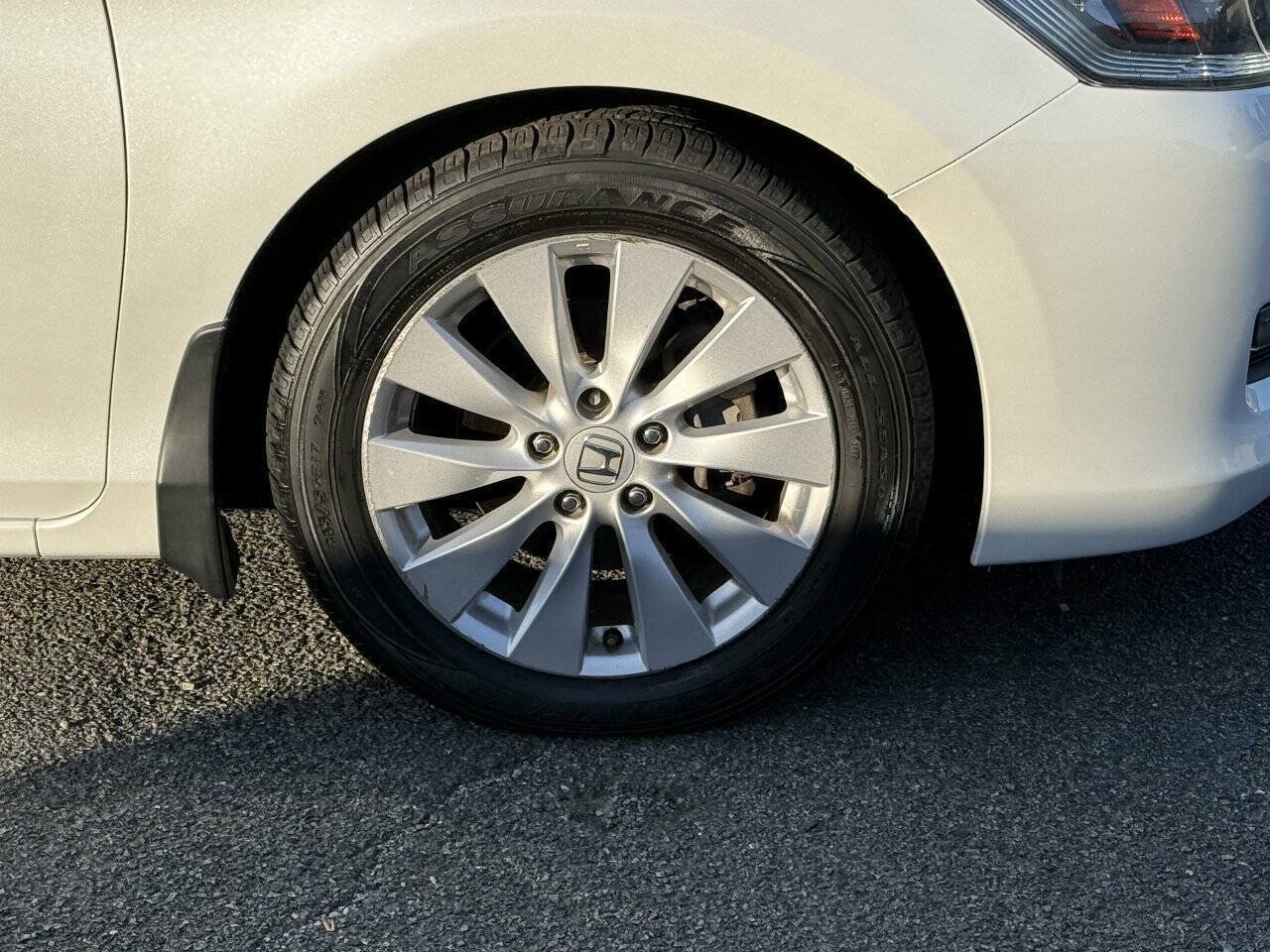 Used 2015 Honda Accord EX-L image 34