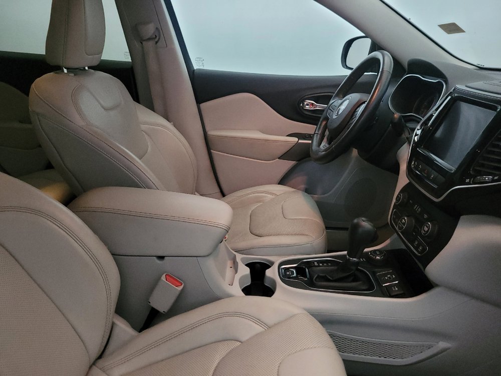 Used 2019 Jeep Cherokee Limited w/ Luxury Group AWD/4WD image 21