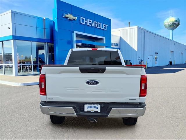 Used 2023 Ford F150 XLT w/ Trailer Tow Package image 4