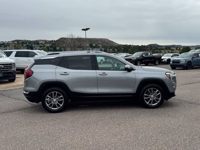 Certified 2024 GMC Terrain SLT AWD/4WD image 6