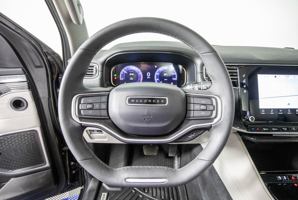 Used 2024 Jeep Wagoneer 2WD w/ Premium Group I image 21