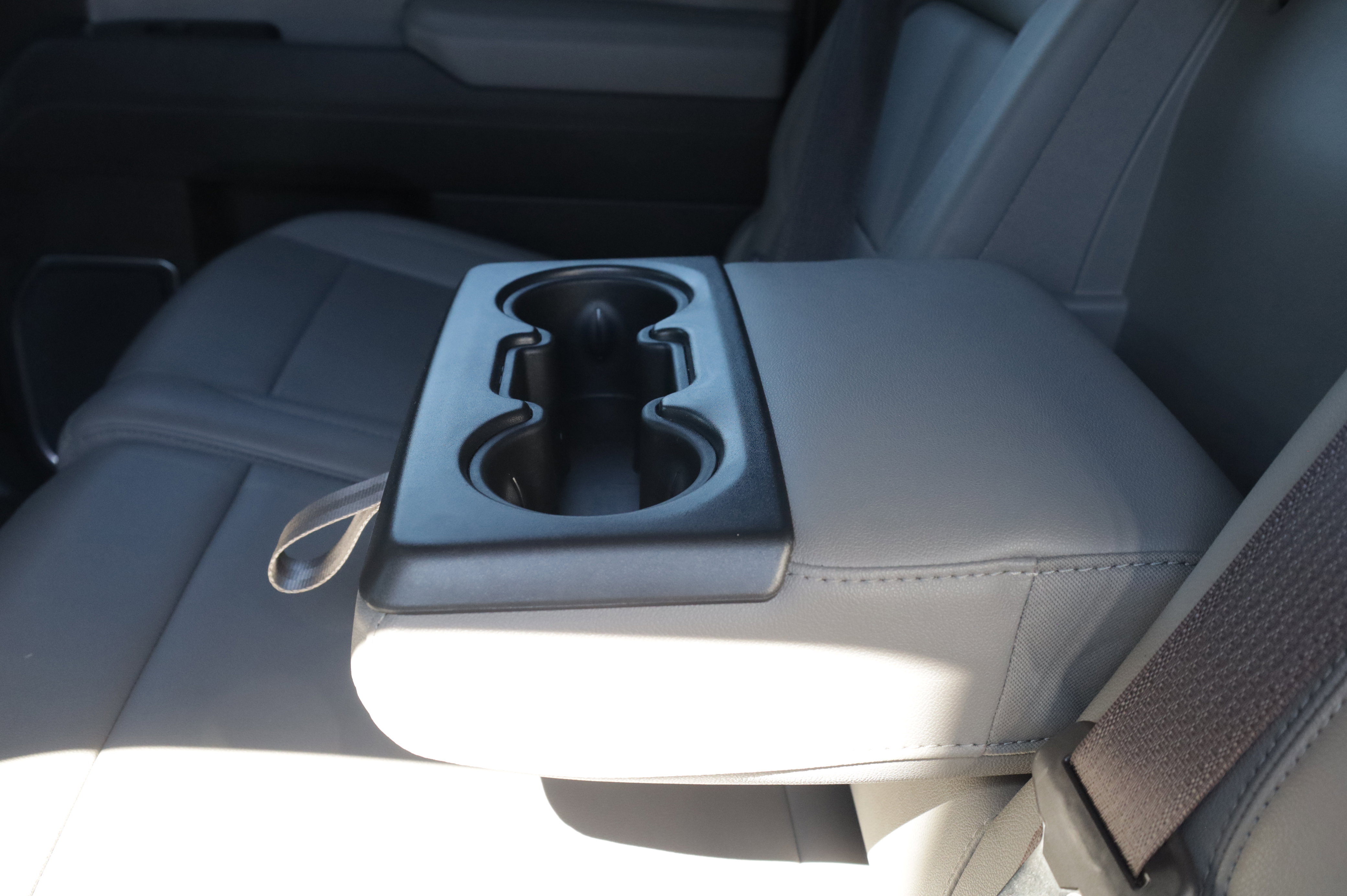 Used 2025 GMC Sierra 1500 SLT image 13