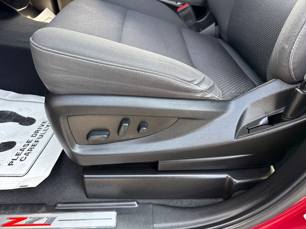 Used 2019 Chevrolet Silverado 1500 LT w/ All Star Edition AWD/4WD image 33