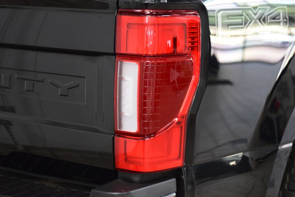 Used 2022 Ford F350 Lariat w/ Lariat Ultimate Package AWD/4WD image 19
