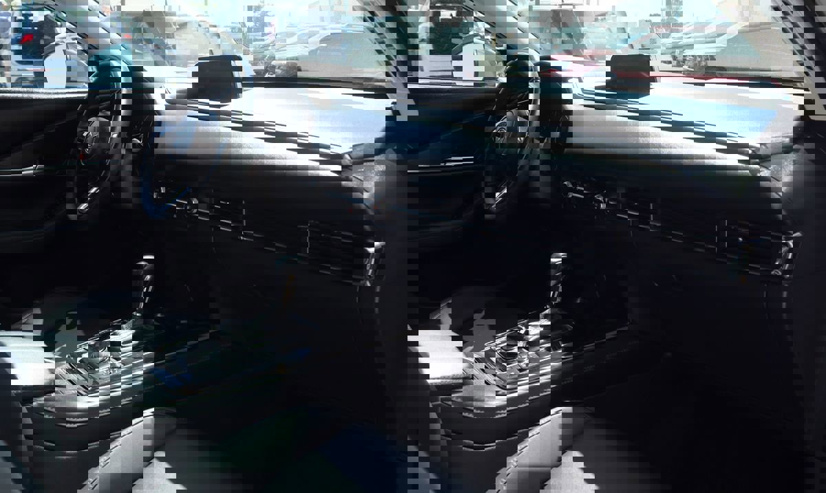 Used 2025 MAZDA CX-30 AWD 2.5 S w/ Preferred Package image 36