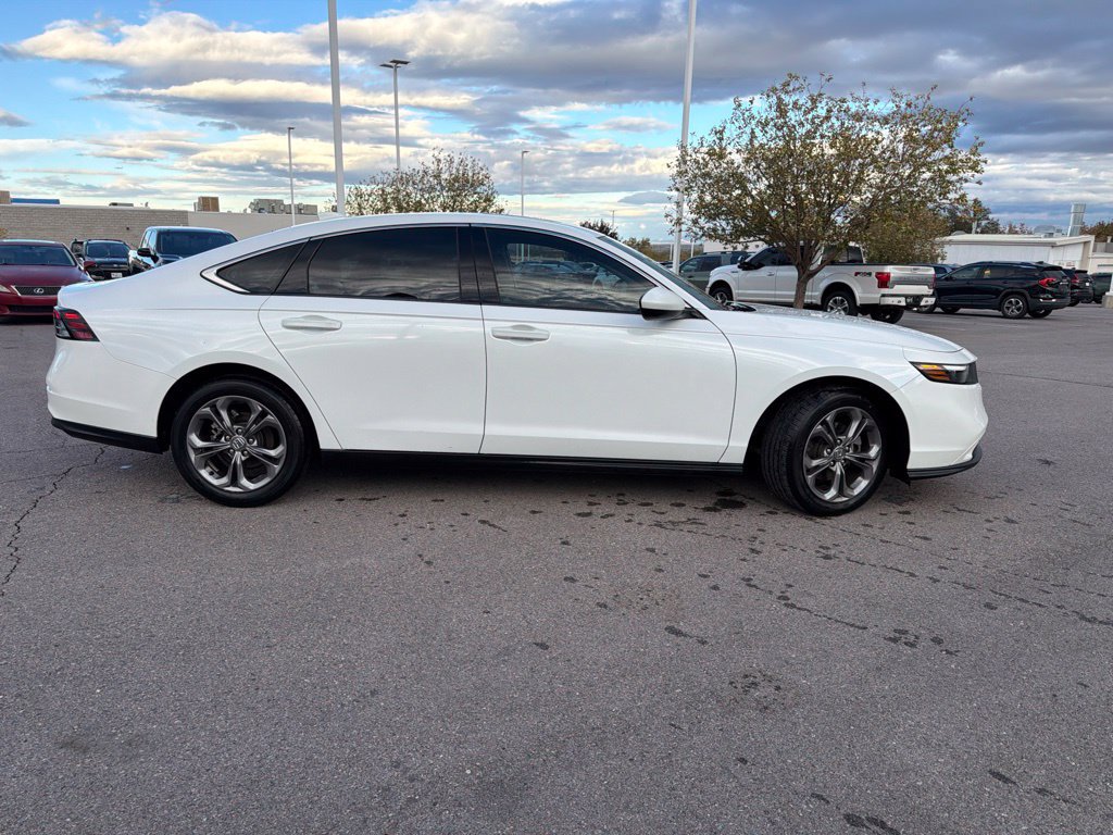 Used 2024 Honda Accord EX image 4
