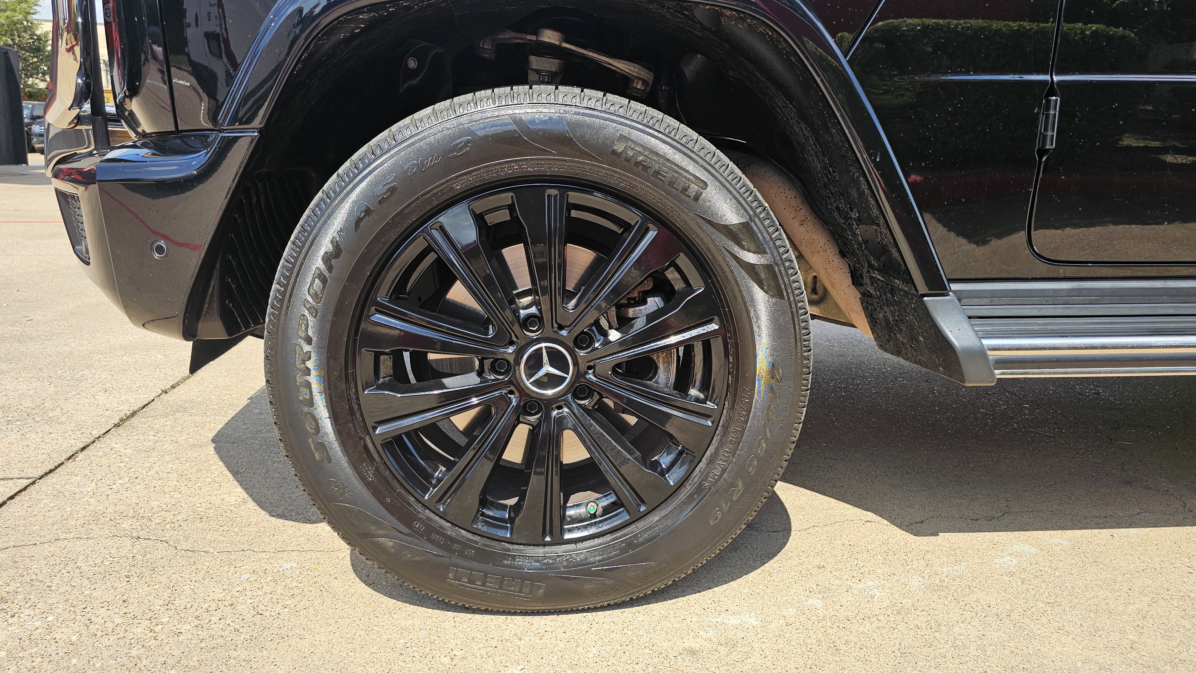 Used 2021 Mercedes-Benz G 550 image 14