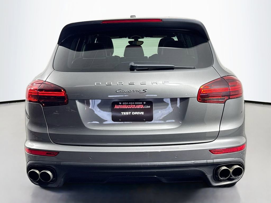 Used 2016 Porsche Cayenne S image 6
