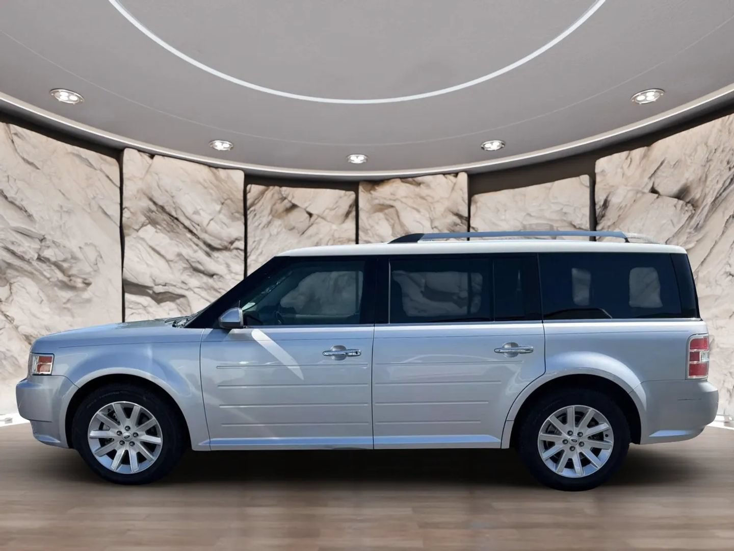 Used 2011 Ford Flex SEL w/ Rapid Spec Order Code FWD image 5