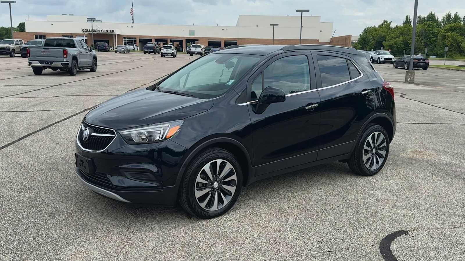 Certified 2021 Buick Encore Preferred w/ Safety Package FWD image 4