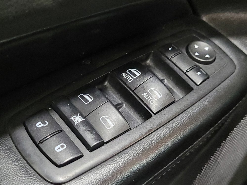 Used 2016 Jeep Grand Cherokee Laredo w/ Quick Order Package 23E image 27