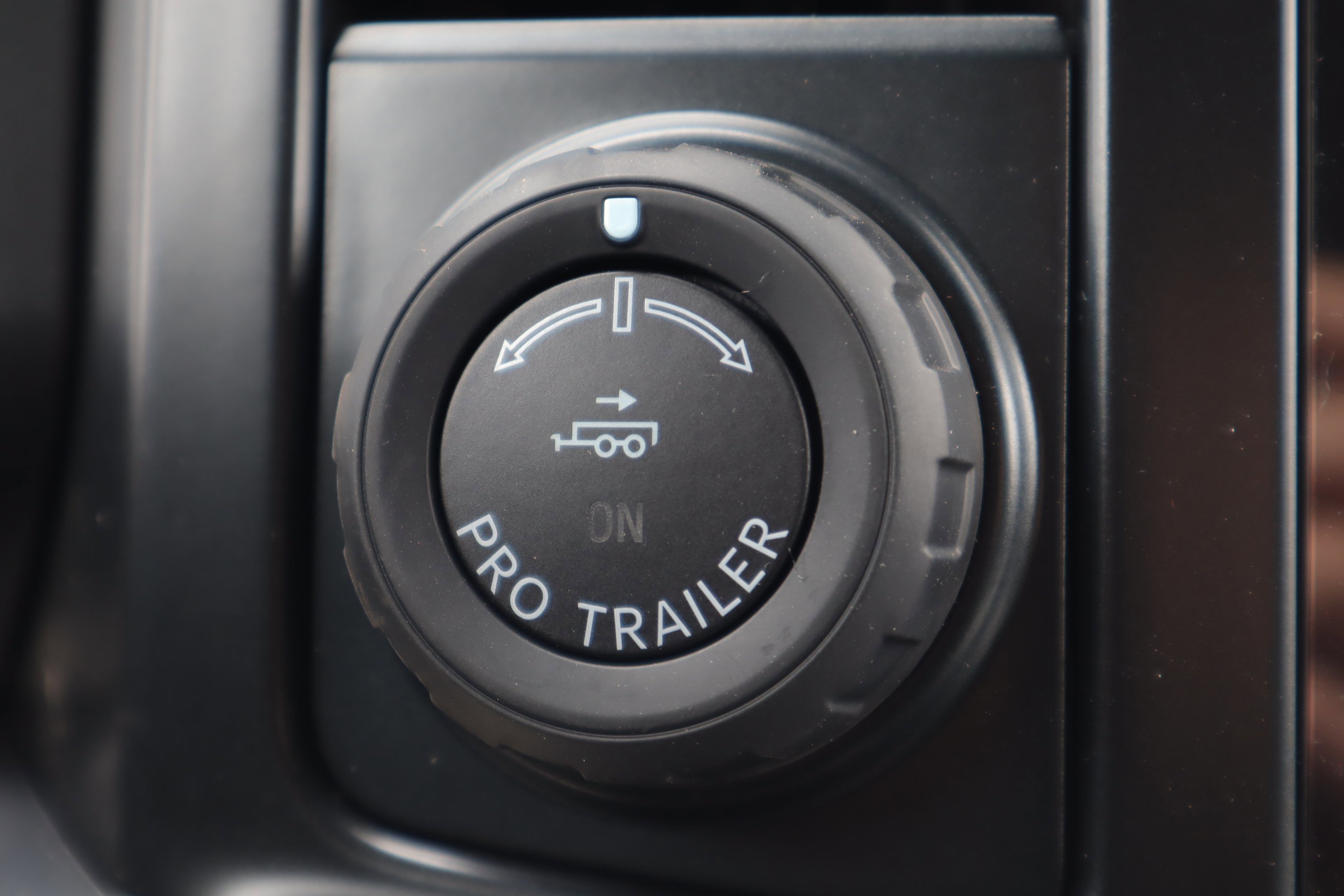 Used 2026 Ford F450 Platinum w/ Platinum Plus Package image 27