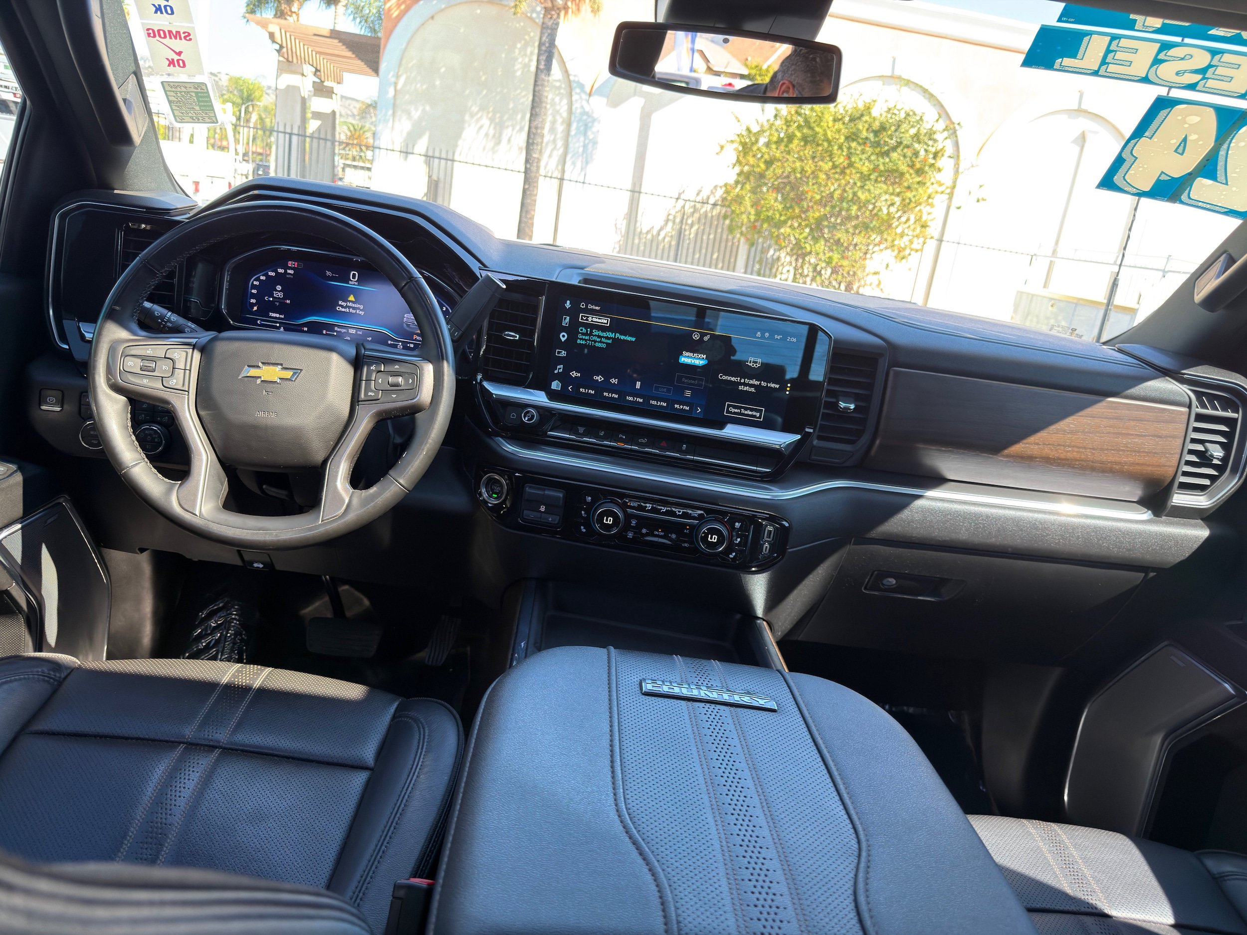 Used 2024 Chevrolet Silverado 2500 High Country AWD/4WD image 27