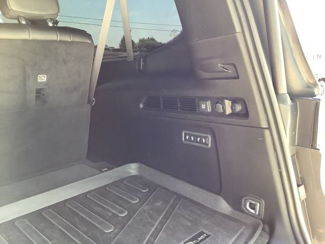 Used 2024 Jeep Wagoneer L 4WD w/ Premium Group I image 33