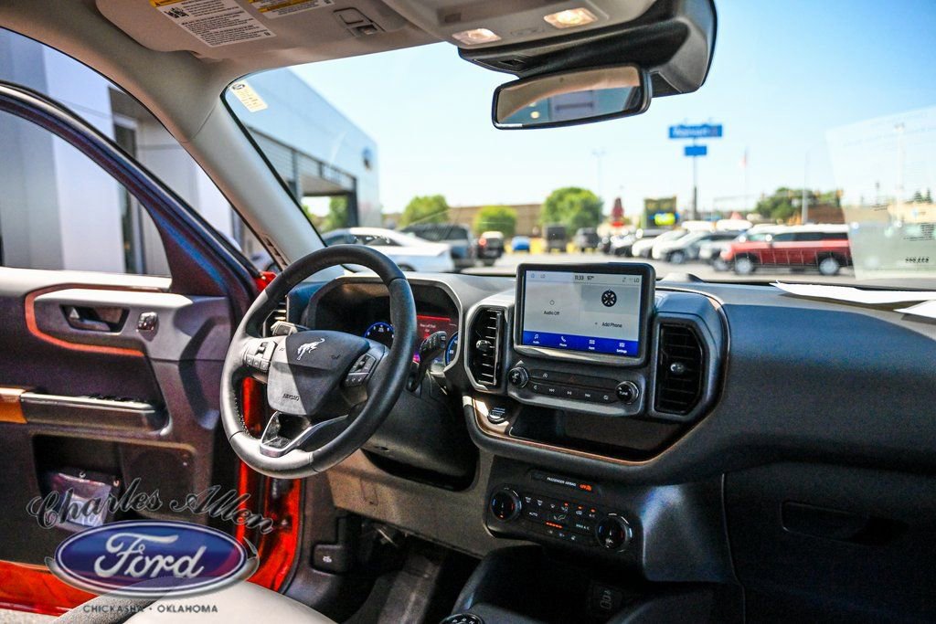 Used 2024 Ford Bronco Sport Outer Banks image 15