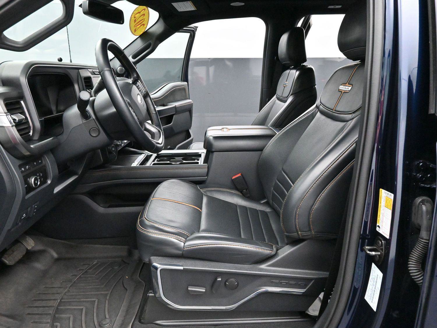 Used 2023 Ford F350 Platinum image 11