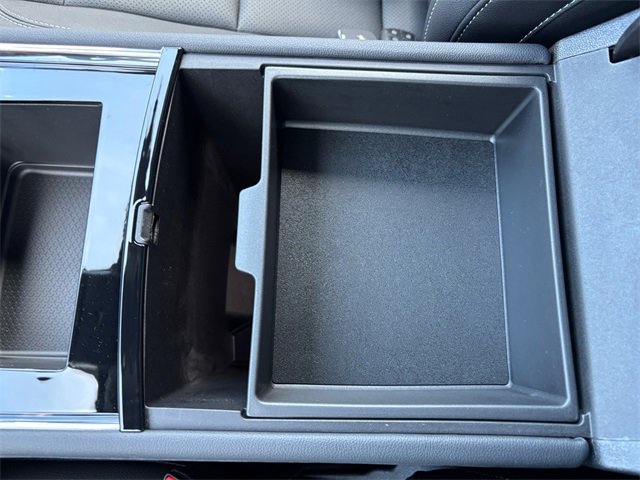 New 2025 Chevrolet Traverse LT w/ Enhanced Driving Package image 27