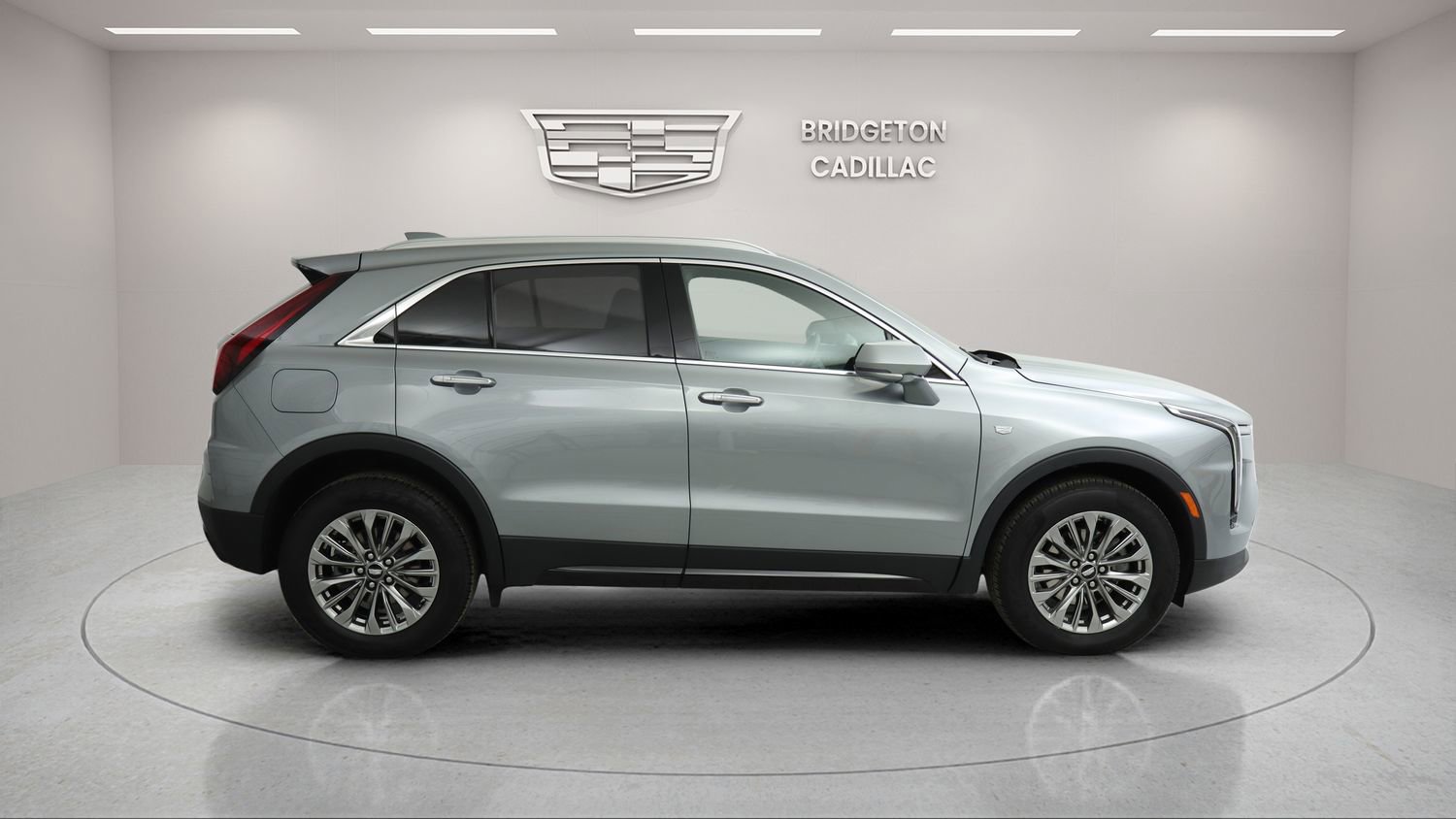 Certified 2024 Cadillac XT4 Premium Luxury image 2