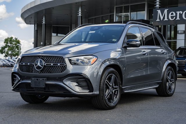 New 2026 Mercedes-Benz GLE 450e 4MATIC image 3