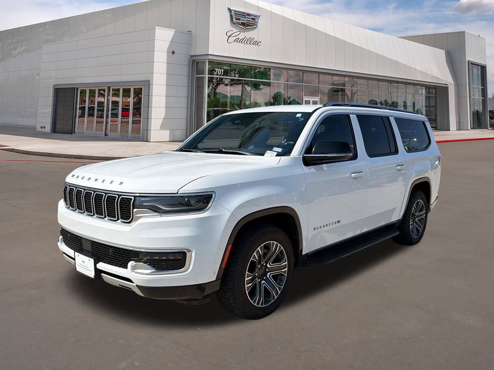 Used 2024 Jeep Wagoneer L Series II w/ Flexible Seating Group
