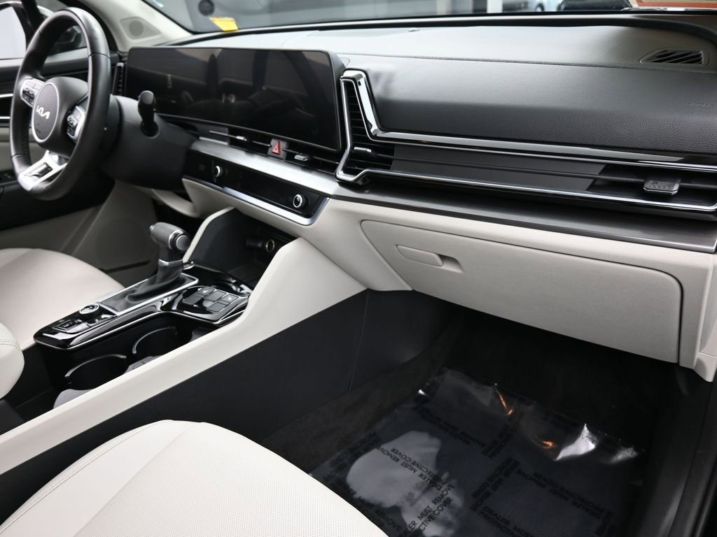 Used 2024 Kia Sportage EX image 47