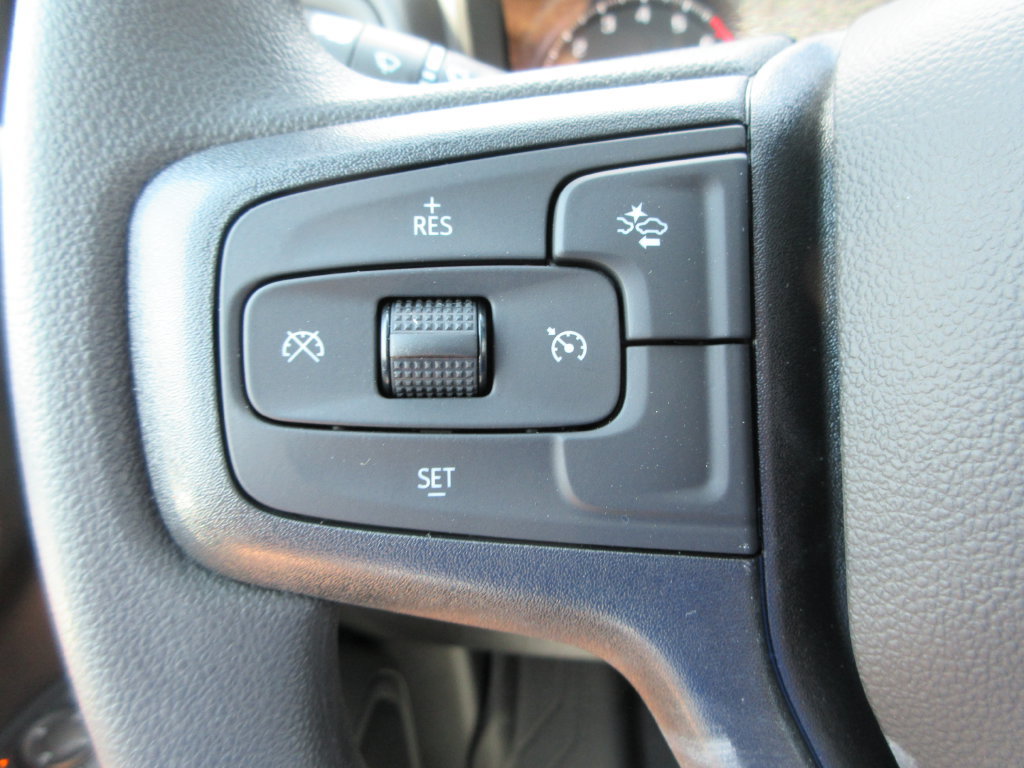 New 2026 Chevrolet Silverado 1500 Custom w/ Turbomax Blackout Package AWD/4WD image 25