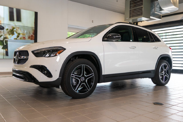 New 2026 Mercedes-Benz GLA 250 4MATIC image 3