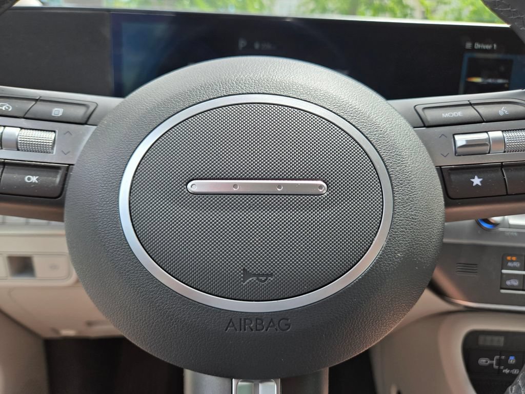 Used 2024 Hyundai Kona SEL AWD/4WD image 23