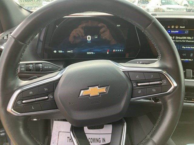 Used 2025 Chevrolet Equinox LT AWD/4WD image 15